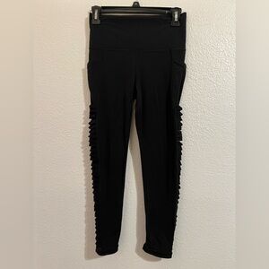 Athleta salutation 7/8 leggings size small